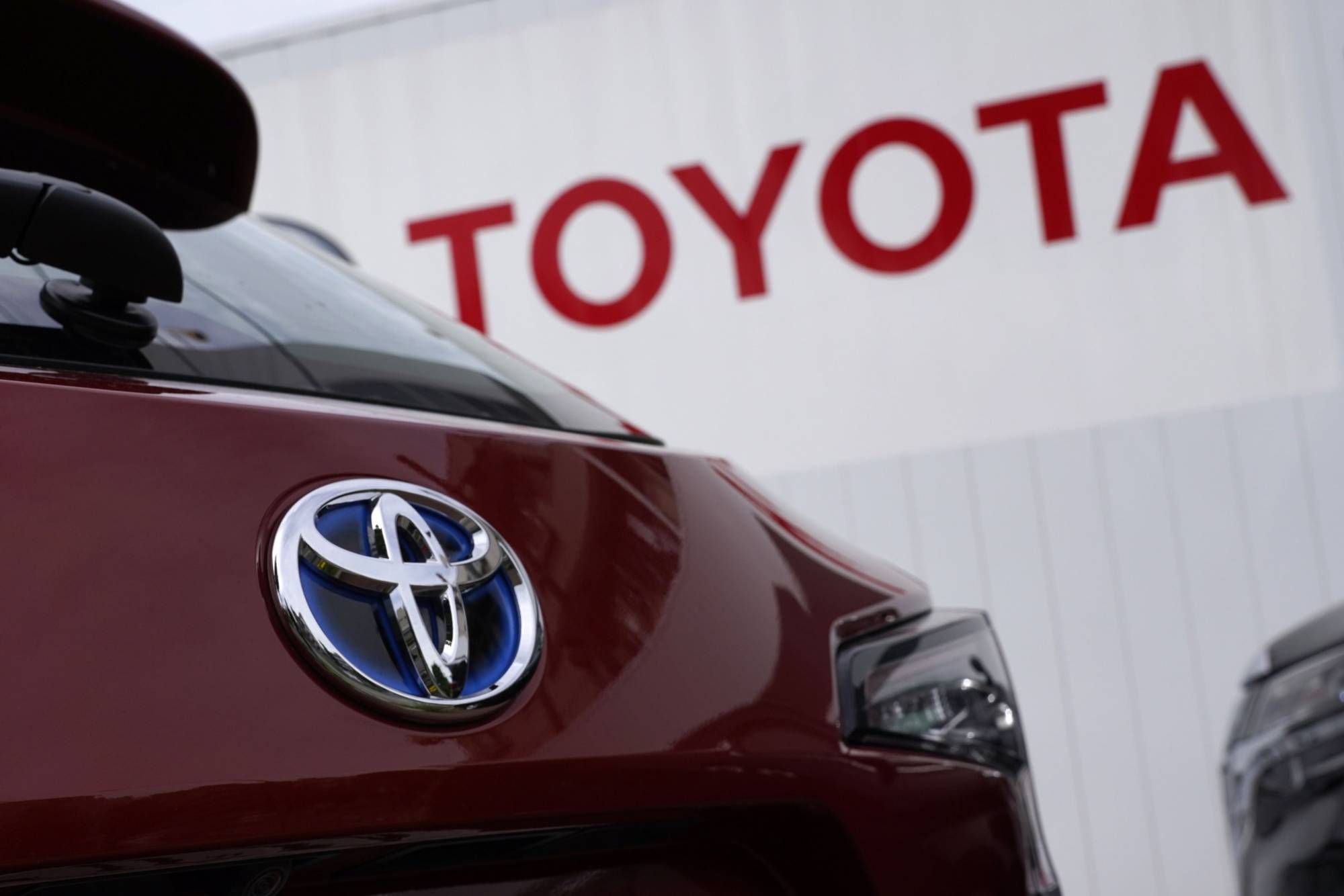TOYOTA NUMBER PLATES img